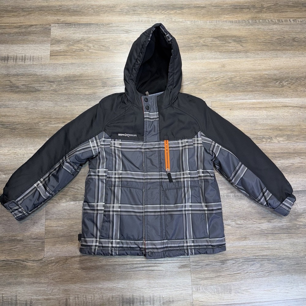 ZeroXposur 3-in-1 SystemGray Black Plaid Winter Jacket Boys Youth Medium (8-10)